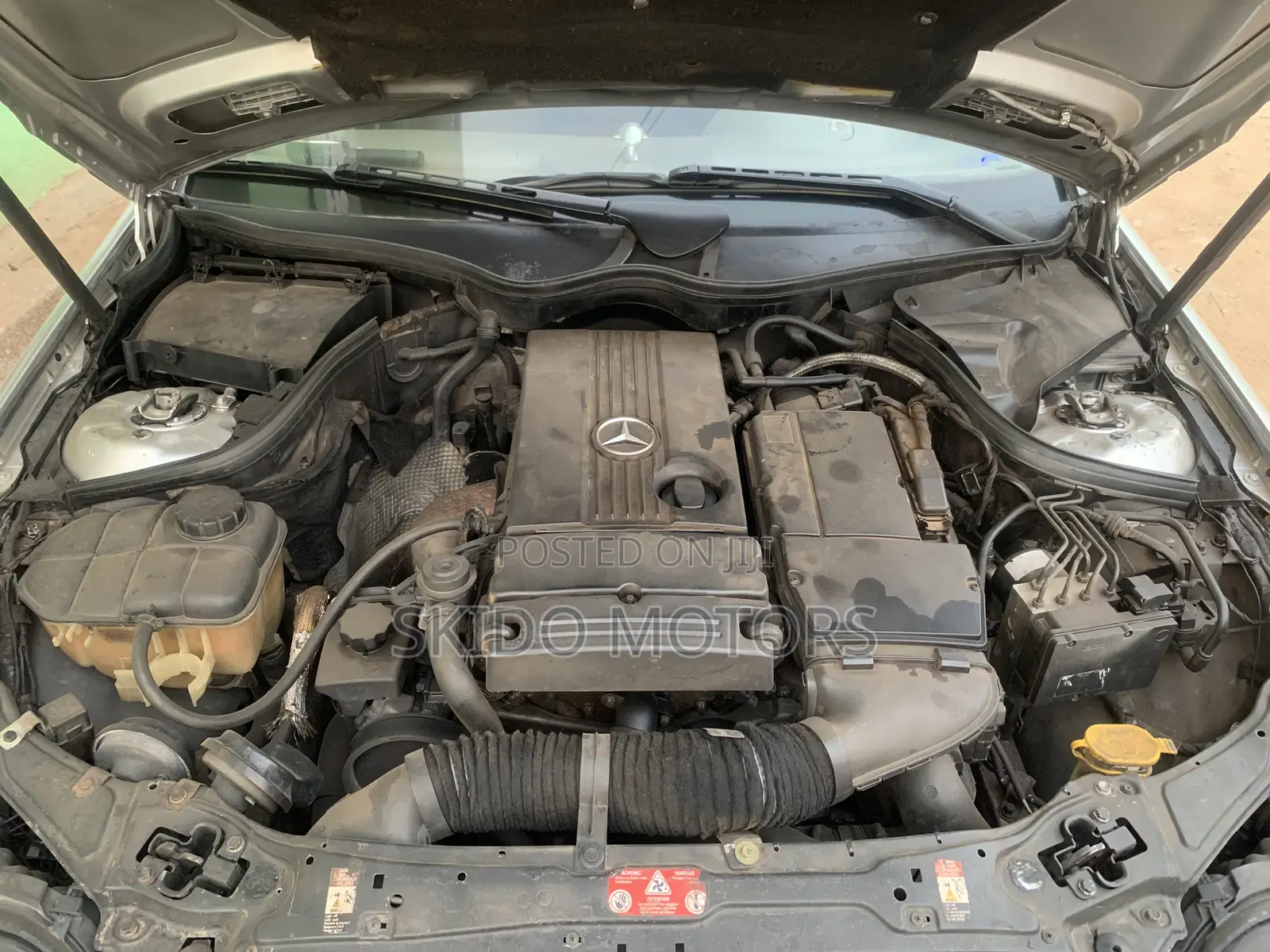 Mercedes-Benz C240 2005 Silver