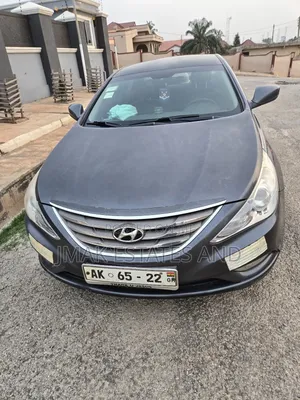 Hyundai Sonata Limited 2.0T Sedan (2.0L 4cyl 6A) 2012 Gray