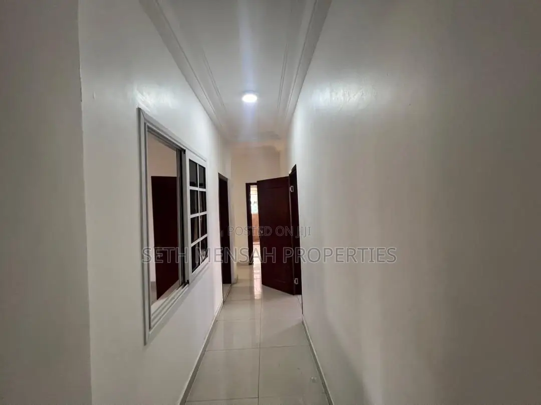3bdrm Apartment in Skm, Pillar 2 for rent