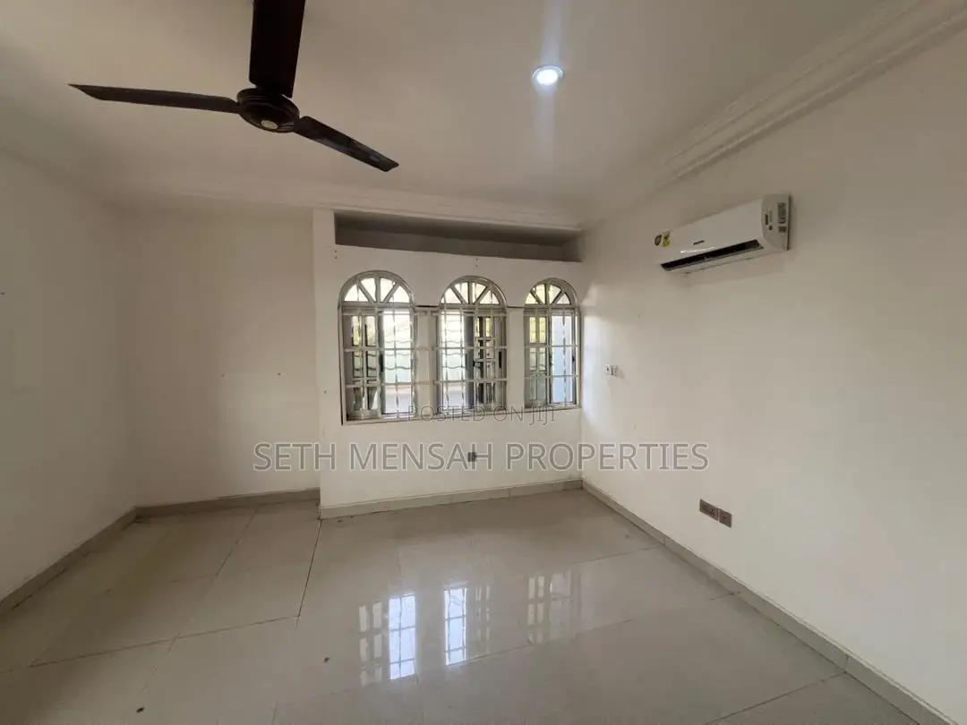 3bdrm Apartment in Skm, Pillar 2 for rent