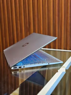 Laptop HP 15 8GB AMD Ryzen 5 SSD 256GB