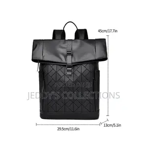 Quality Pu Large Capacity Outdoor Waterproof Backpack With Pockets
