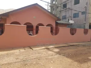 3bdrm House in Sam Properties, Adenta for sale