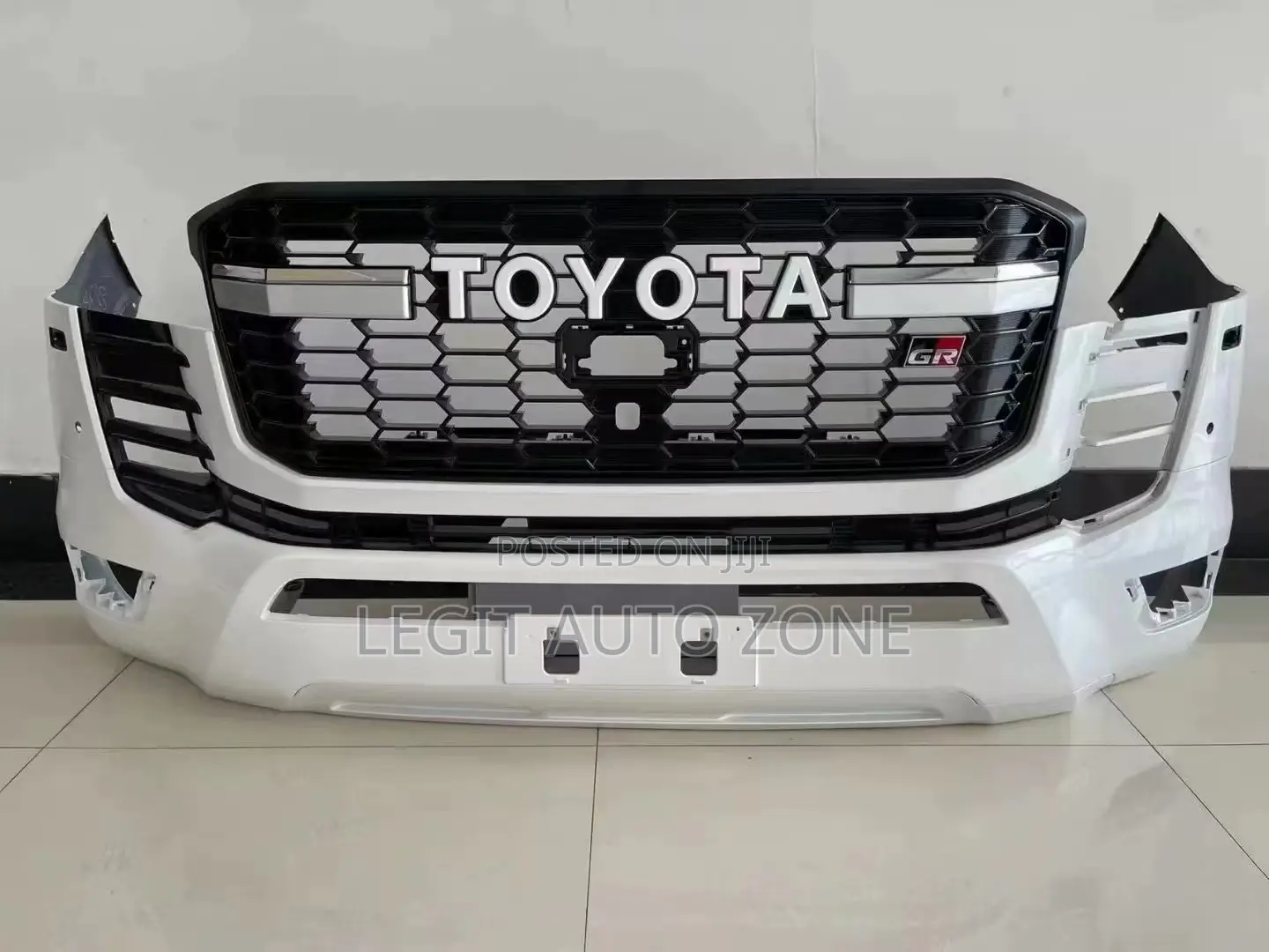 Toyota Land Cruiser 300 2021,2022,2023, Front Bumper Complete