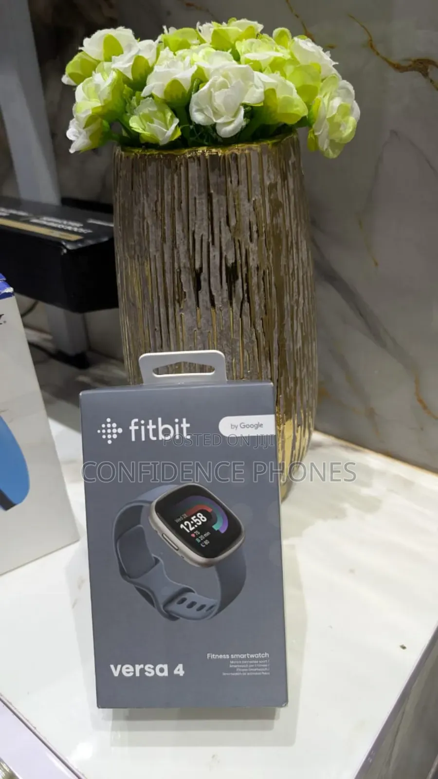 Fitbit Versa 4 Fitness Smartwatch