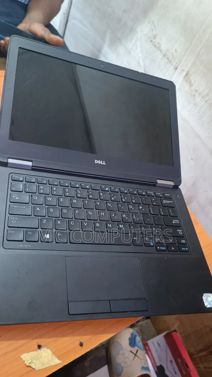 Laptop Dell Latitude E5270 8GB Intel Core I5 HDD+SSD 256GB
