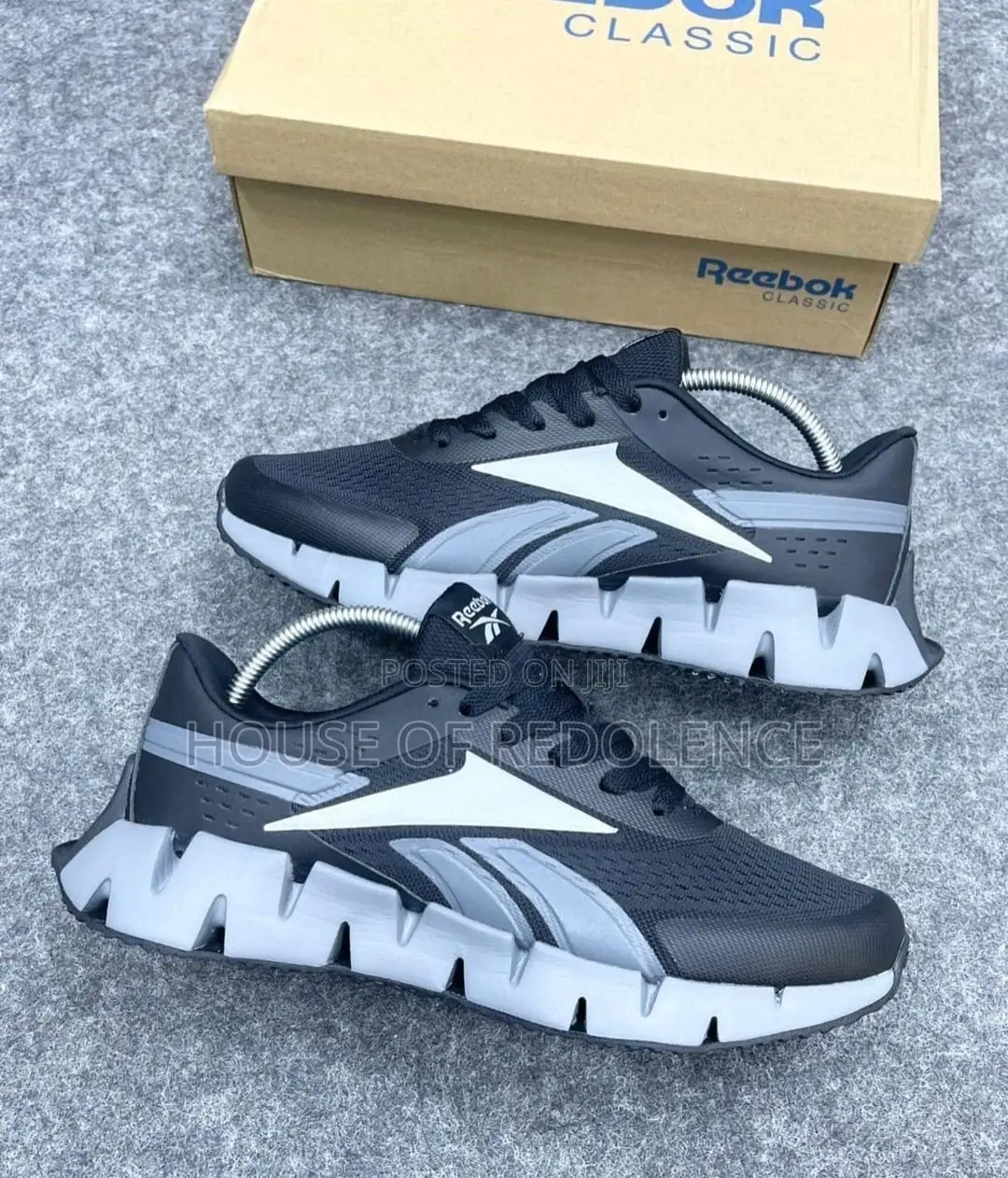 Reebok Zig Dynamica 2 Black Grey Sneakers