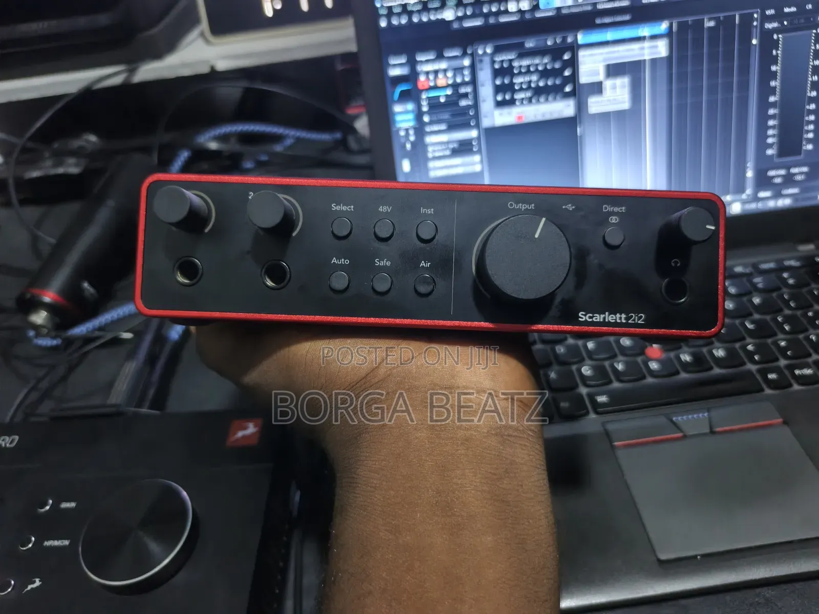 Focusrite 2i2 4th Gen Scarlett Studio Soundcard