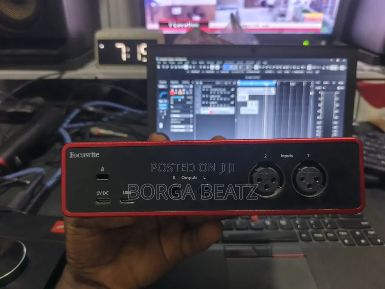Focusrite 2i2 4th Gen Scarlett Studio Soundcard
