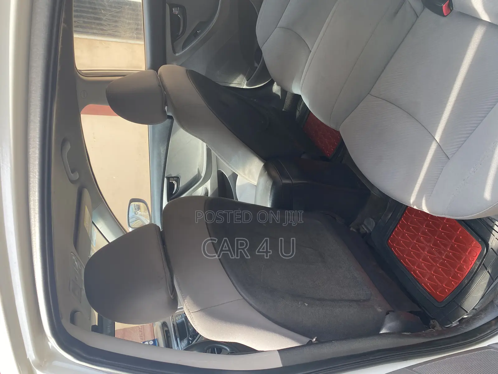 Hyundai Elantra 2013 White
