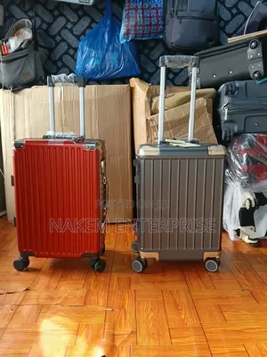 Small Size Luxurious Zipless Trolley Luggage Antitheft