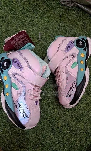 Sneakers for Toddlers. From Suze 16- 26