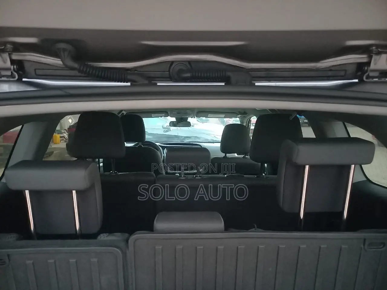 Toyota Highlander LE 2019 Gray