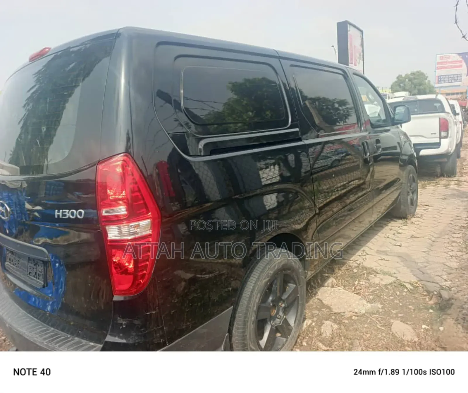 Hyundai Starex 2012 Black
