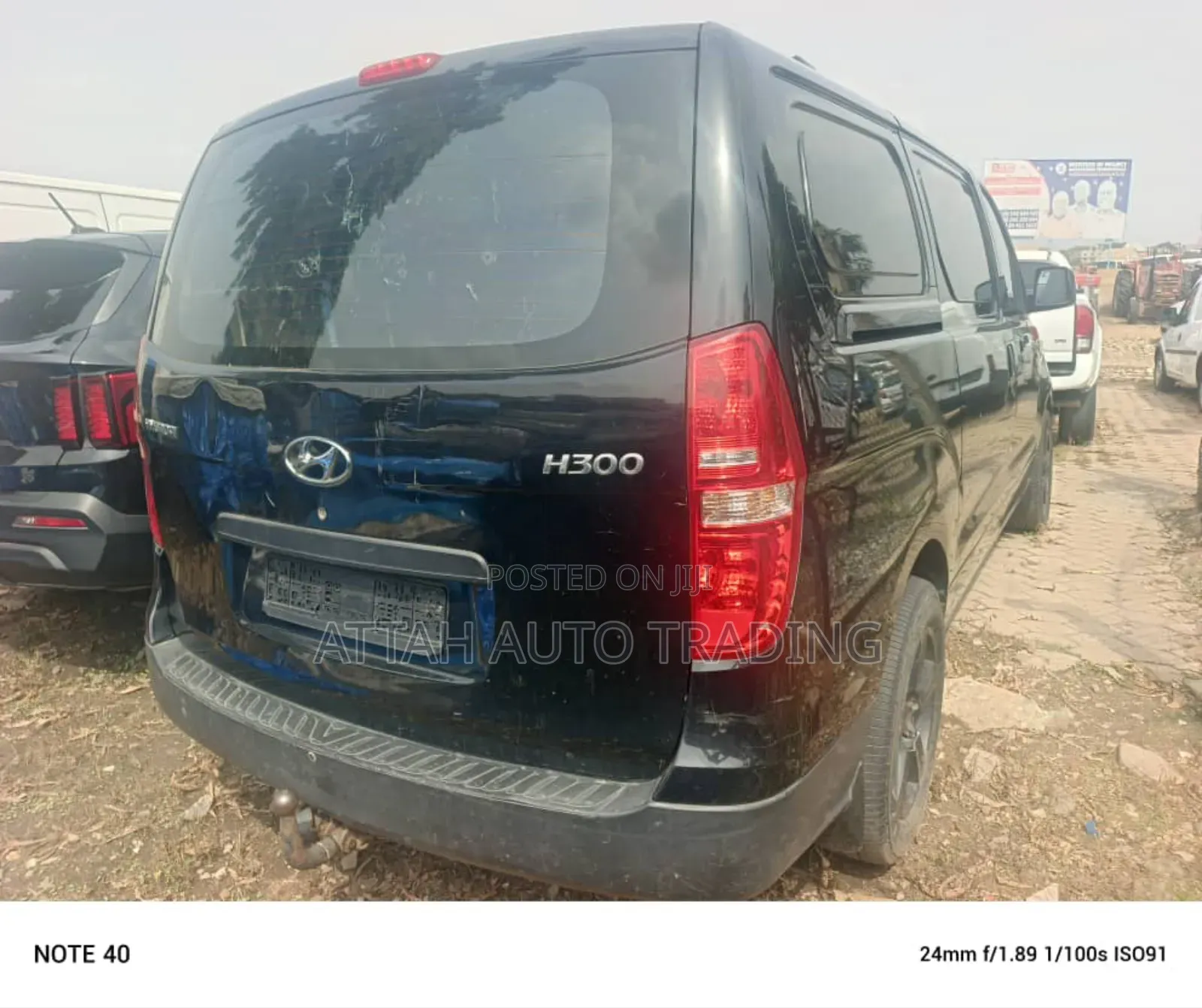 Hyundai Starex 2012 Black