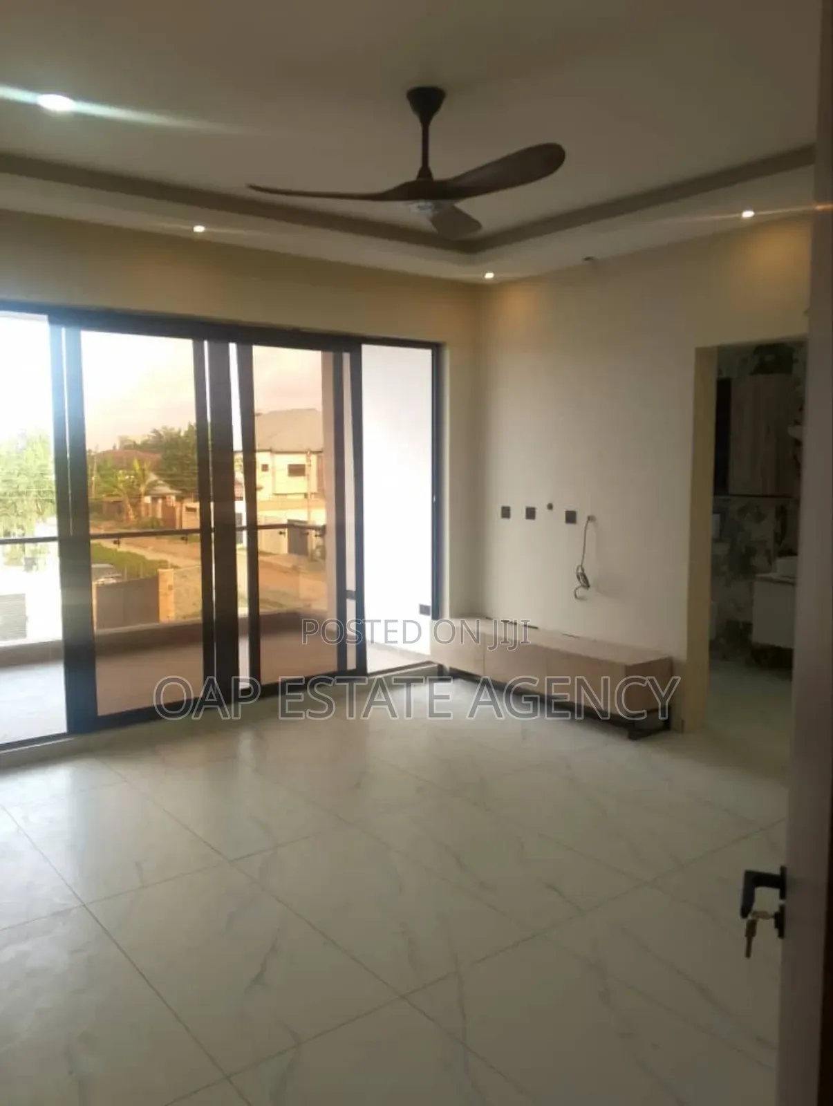 4bdrm House in East Legon for sale