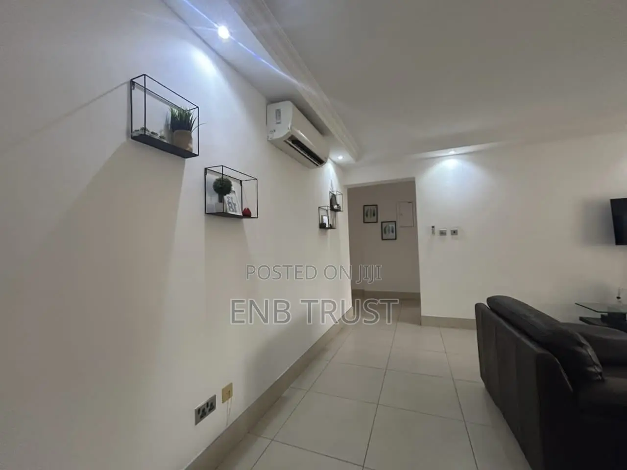 Furnished 3bdrm Apartment in Ridge for rent