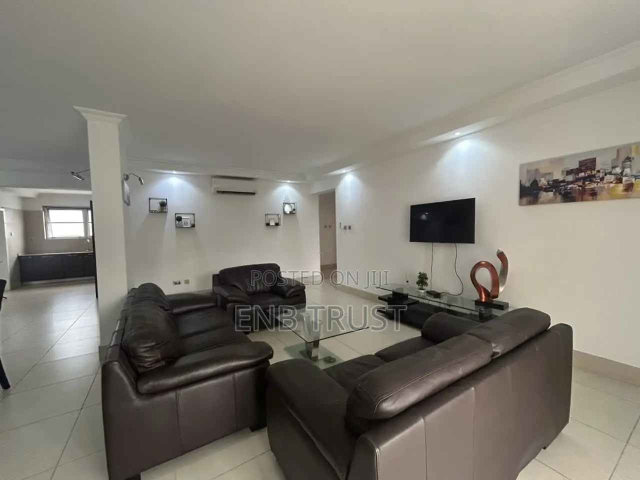 Furnished 3bdrm Apartment in Ridge for rent