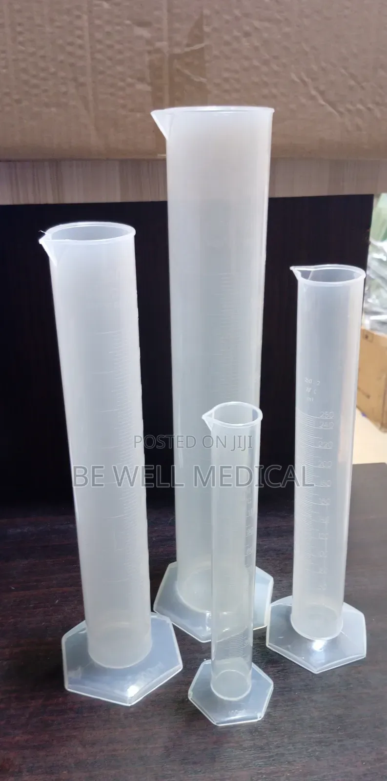 Measuring Cylinder 1000ml(Plastic)