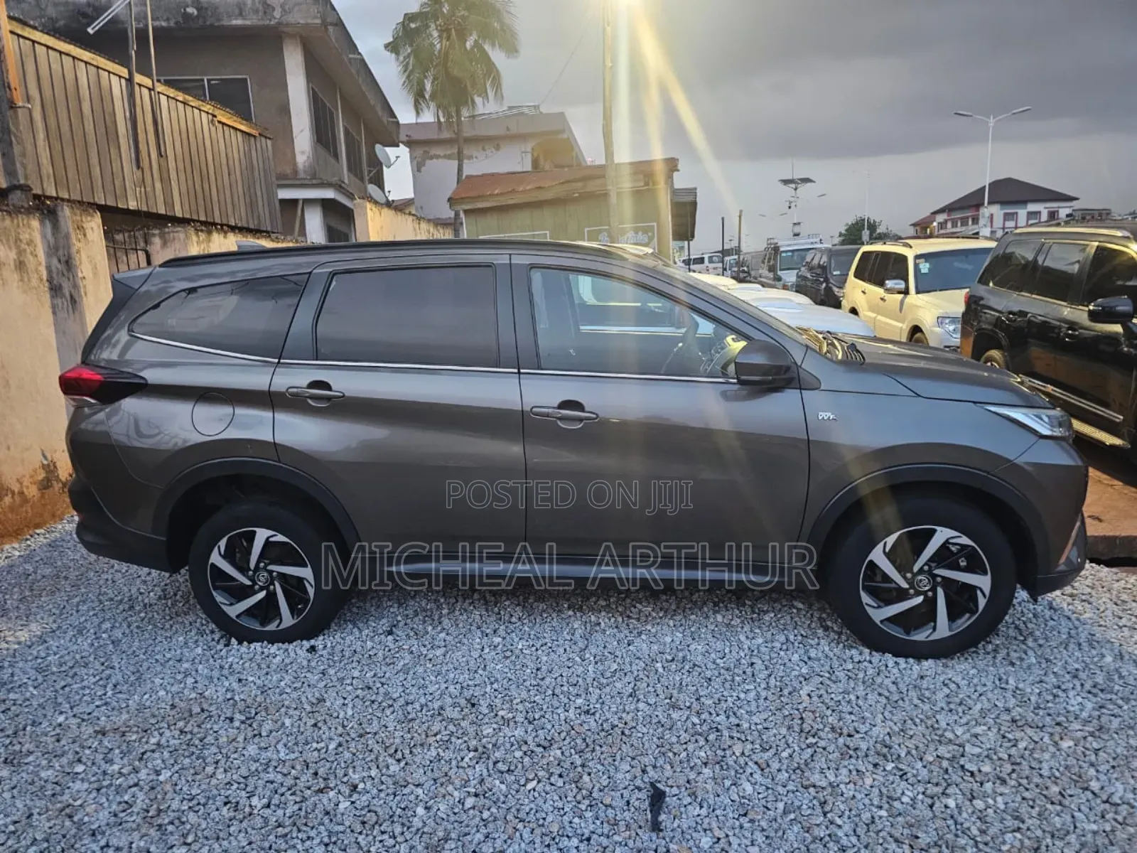 Toyota Rush 2021 Silver