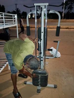 V-Fit Multi-Gym, Herculean Model