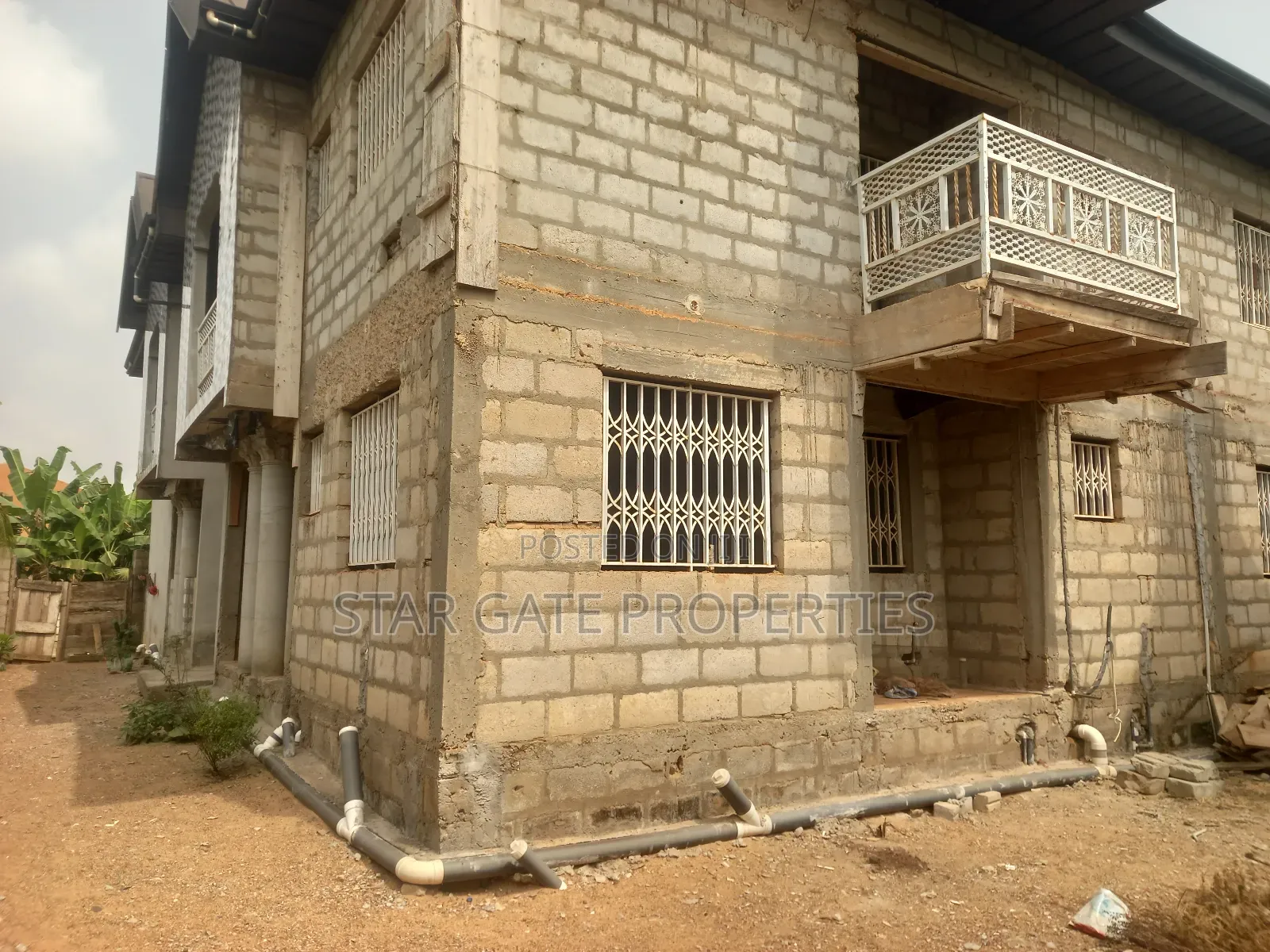 7bdrm Apartment in Kwadaso Road, Kumasi Metropolitan for sale
