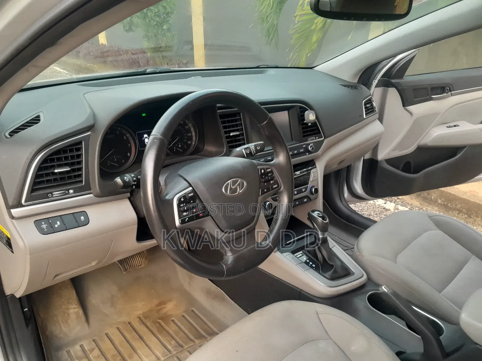 Hyundai Elantra SE 2018 Silver
