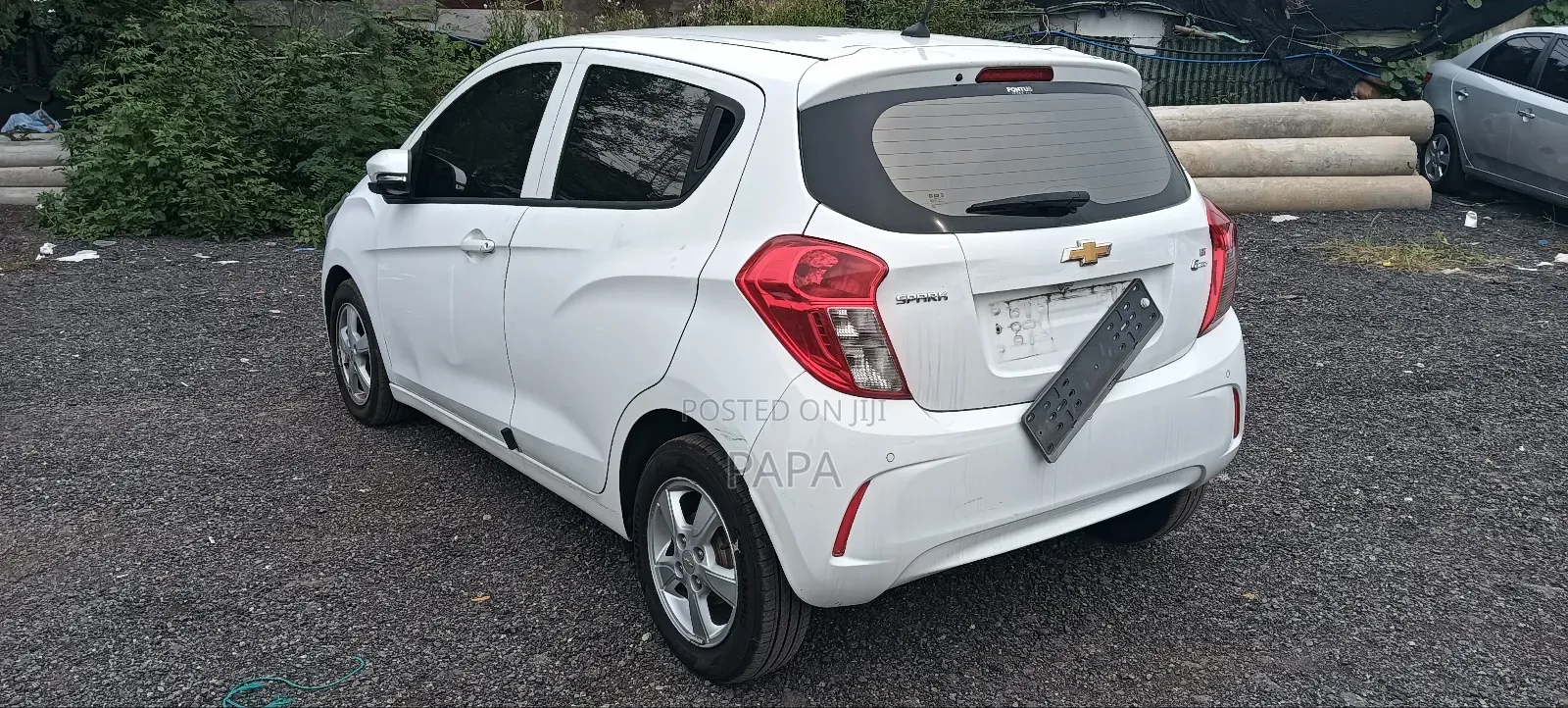 Chevrolet Spark 1LT 4dr Hatchback (1.2L 4cyl CVT) 2015 White