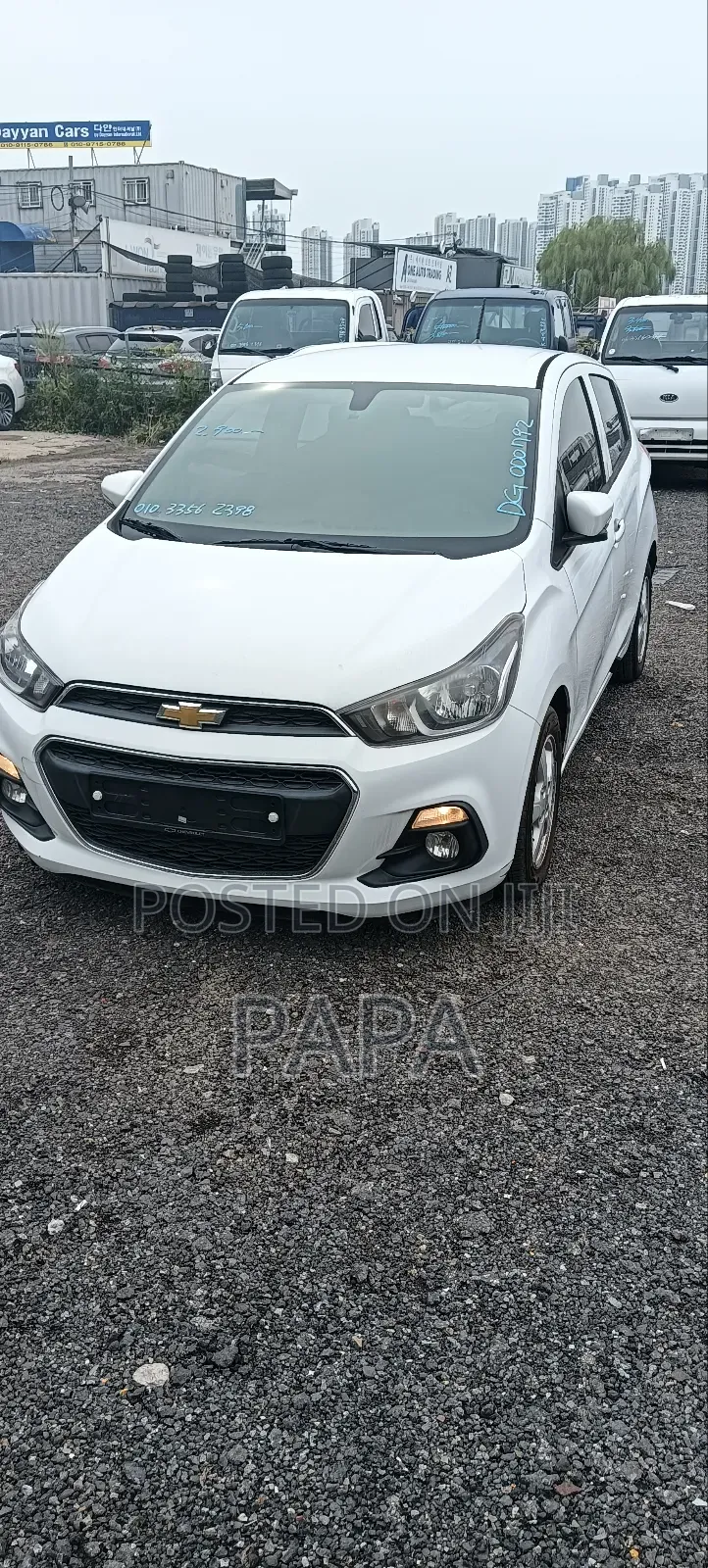Chevrolet Spark 1LT 4dr Hatchback (1.2L 4cyl CVT) 2015 White