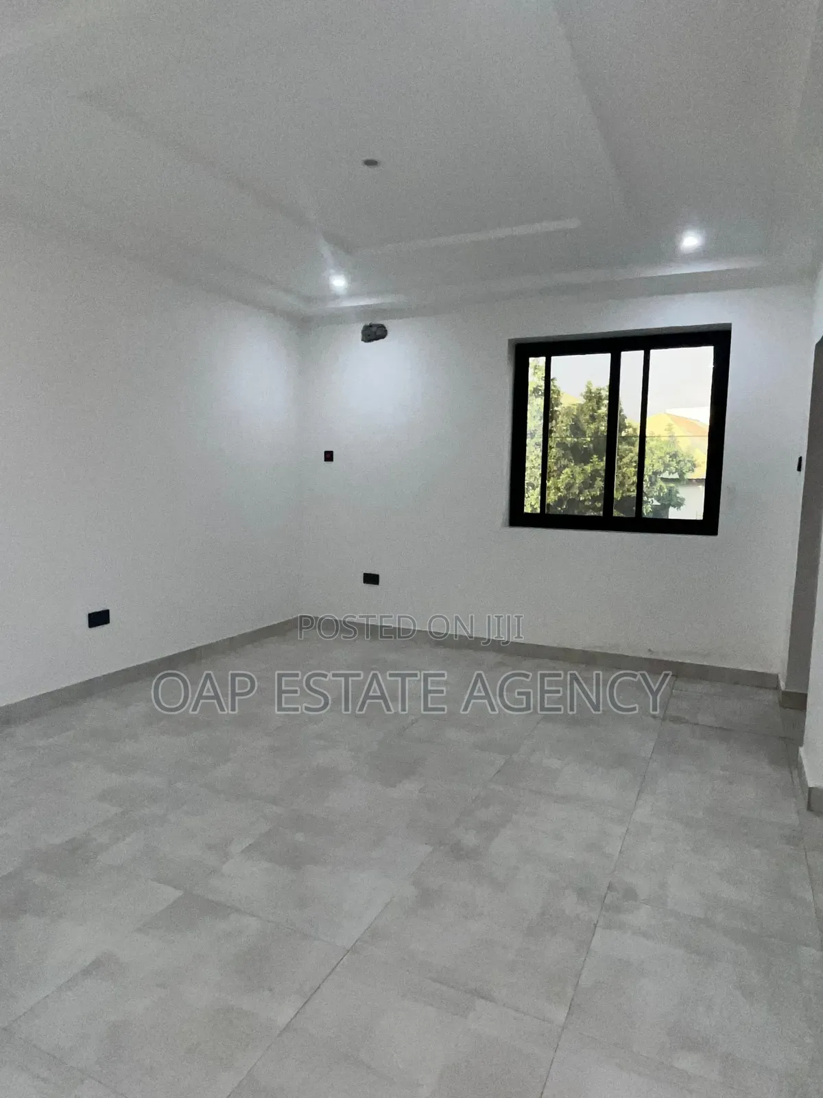 4bdrm House in East Legon for sale