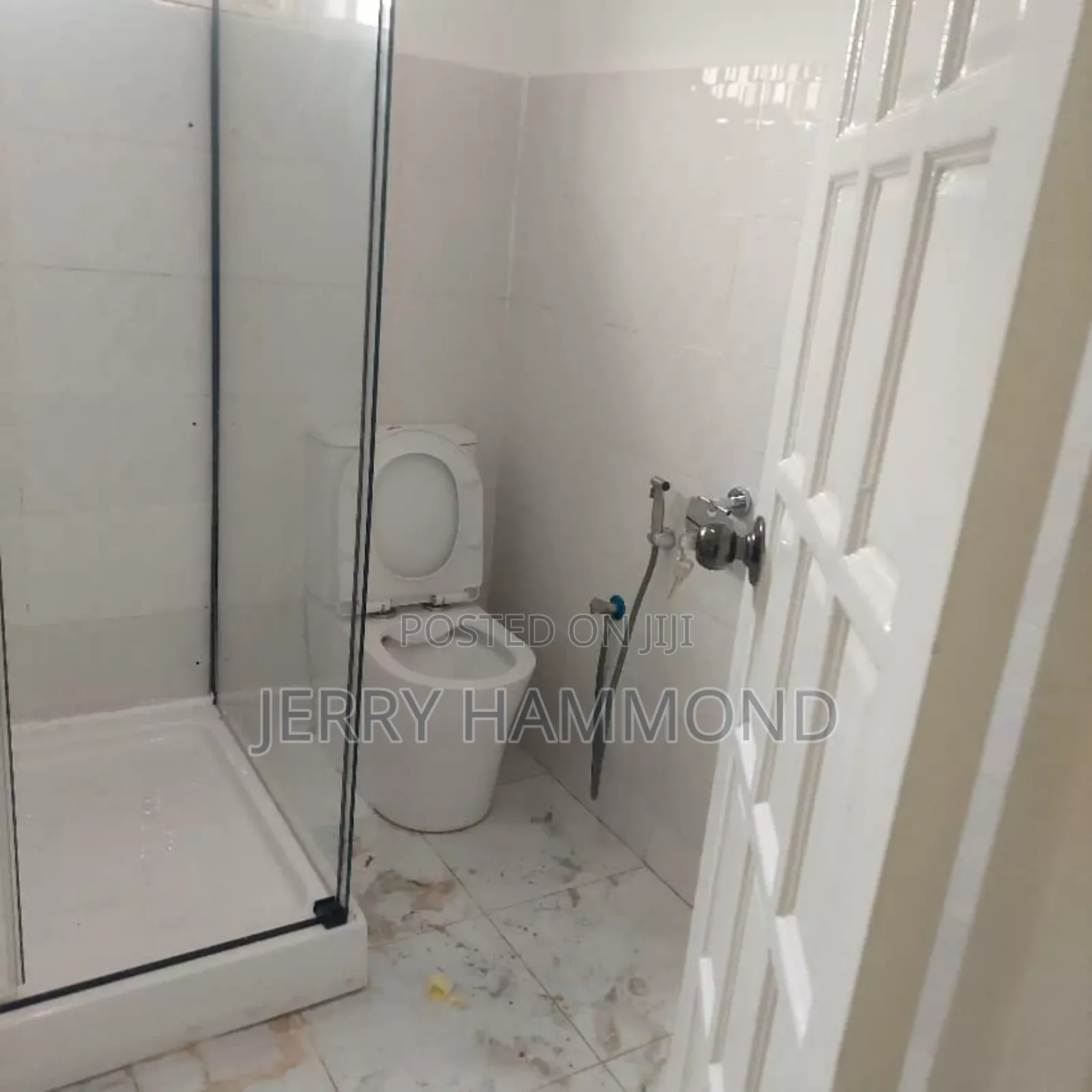 3bdrm House in Spintex Manet Villa for rent