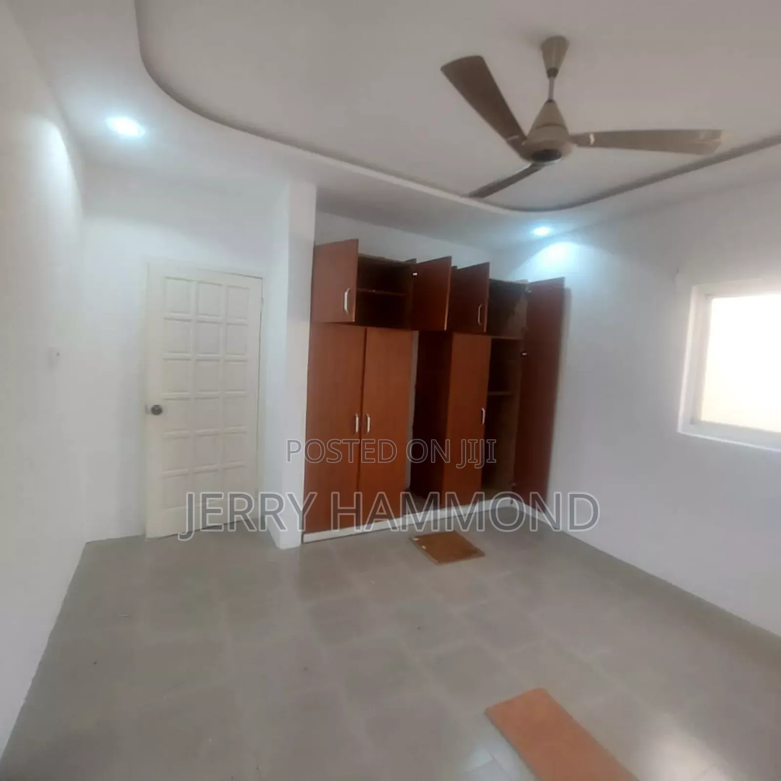 3bdrm House in Spintex Manet Villa for rent