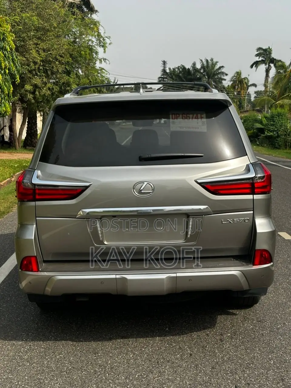Lexus LX 570 AWD 2021 Gray