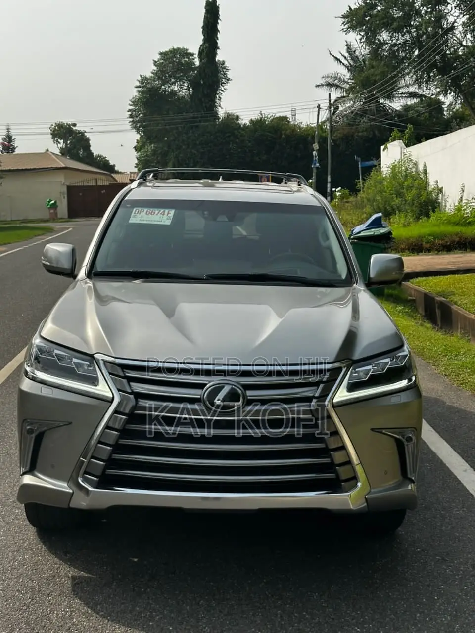 Lexus LX 570 AWD 2021 Gray