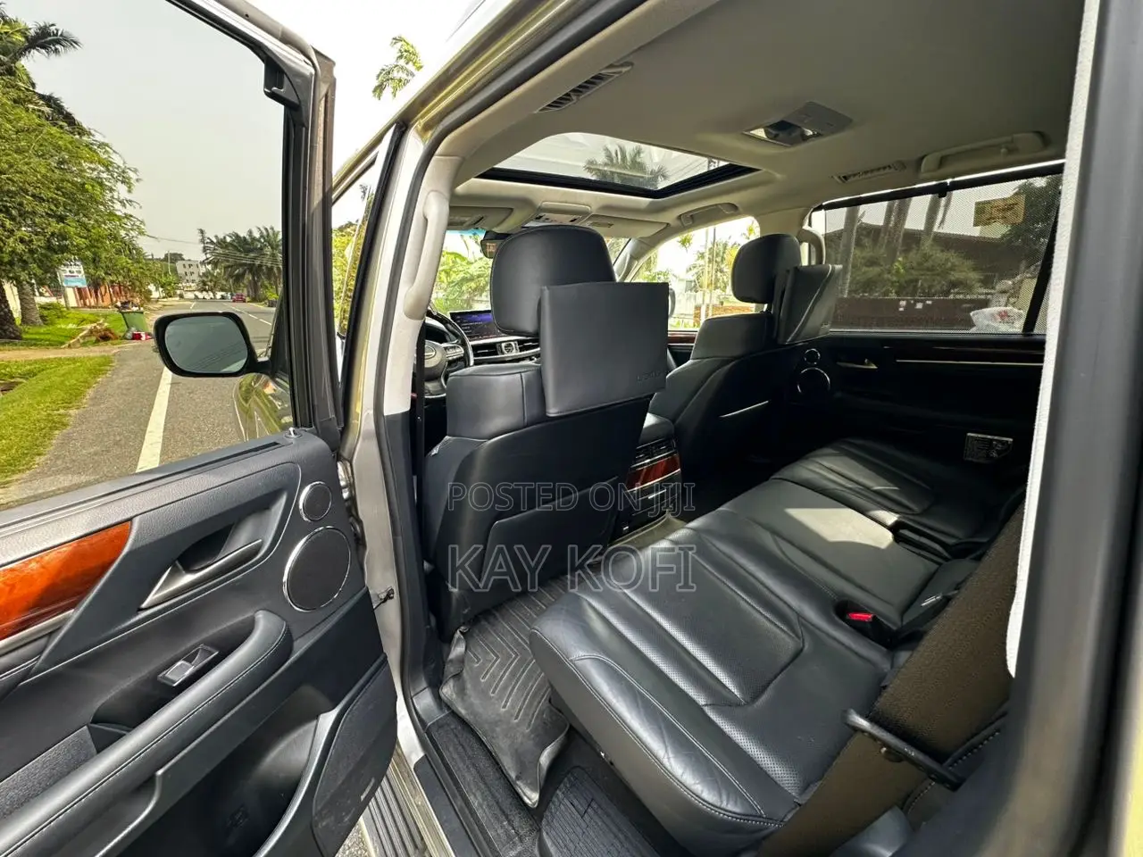Lexus LX 570 AWD 2021 Gray