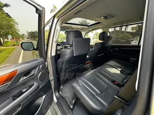 Lexus LX 570 AWD 2021 Gray