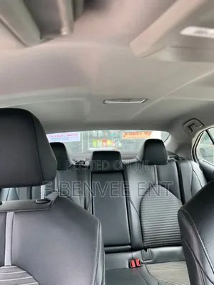 Toyota Camry SE FWD (2.5L 4cyl 8AM) 2018 Matt Black