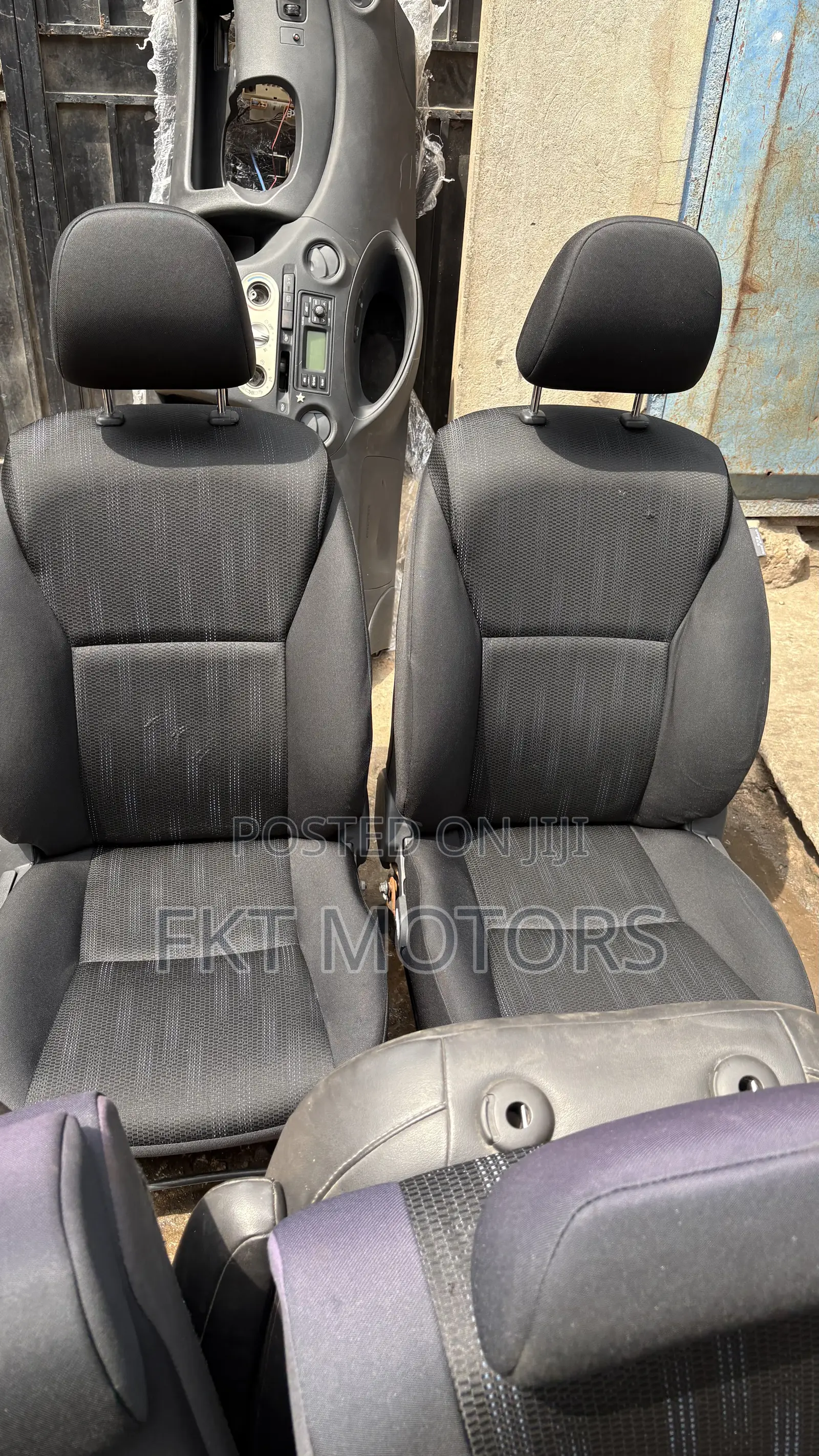Toyota Corrolla Seat Set 2008,2009,2010,2011,2012,2013,