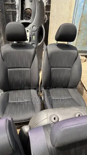 Toyota Corrolla Seat Set 2008,2009,2010,2011,2012,2013,