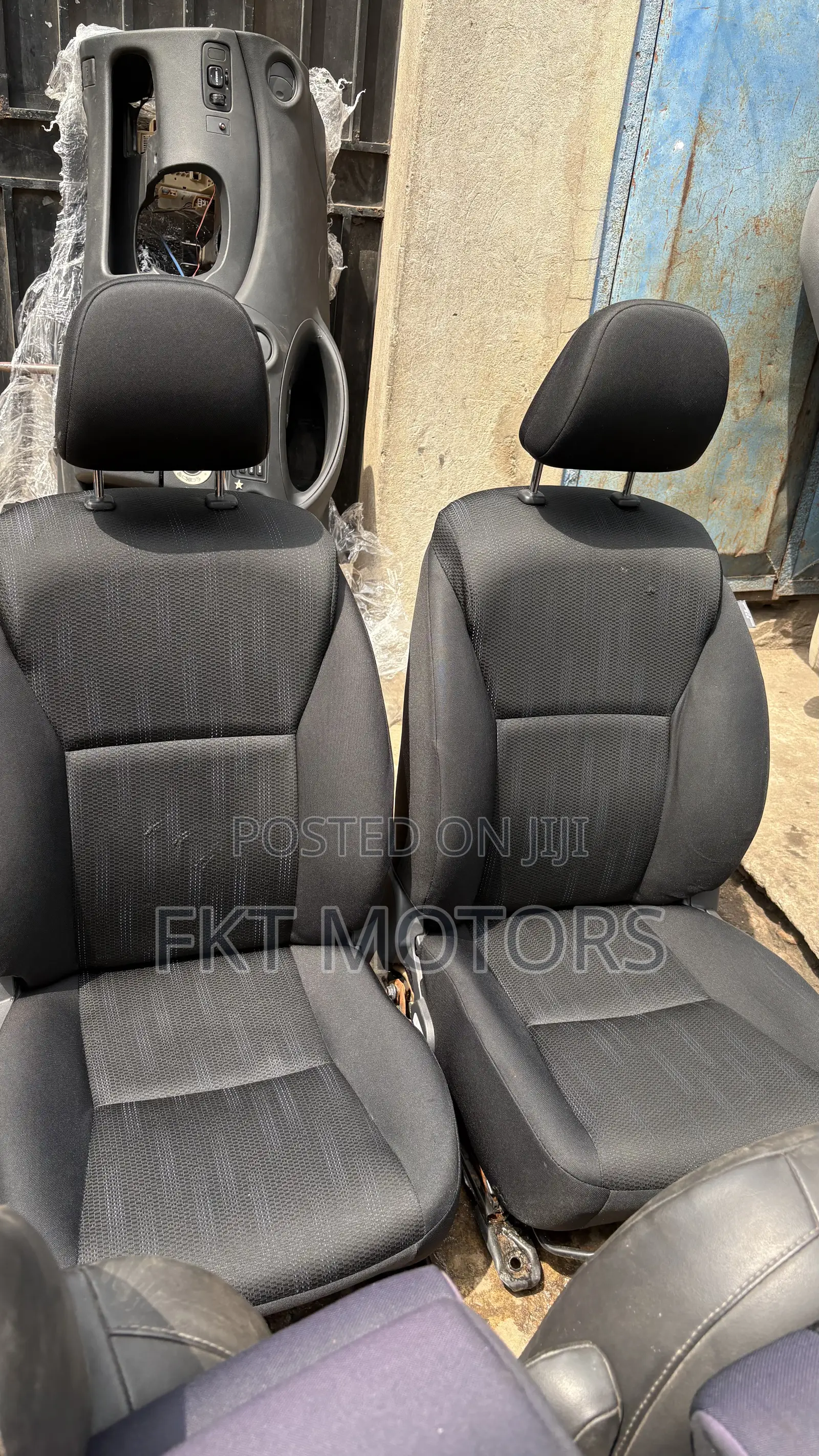 Toyota Corrolla Seat Set 2008,2009,2010,2011,2012,2013,