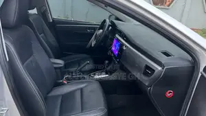 Toyota Corolla 2015 Silver