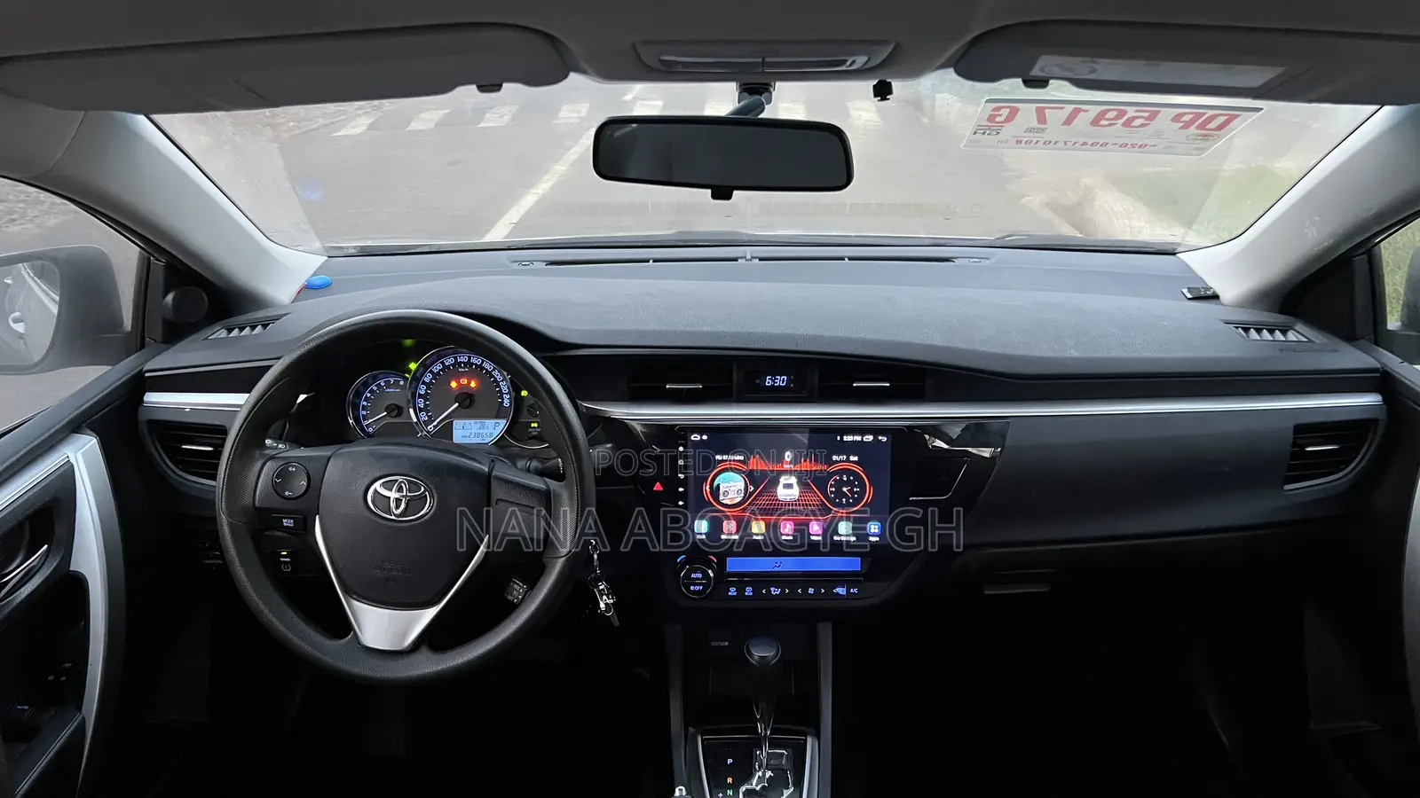Toyota Corolla 2015 Silver