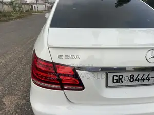 Mercedes-Benz E350 Base 4Matic Wagon AWD (3.5L 6cyl 7A) 2014 White
