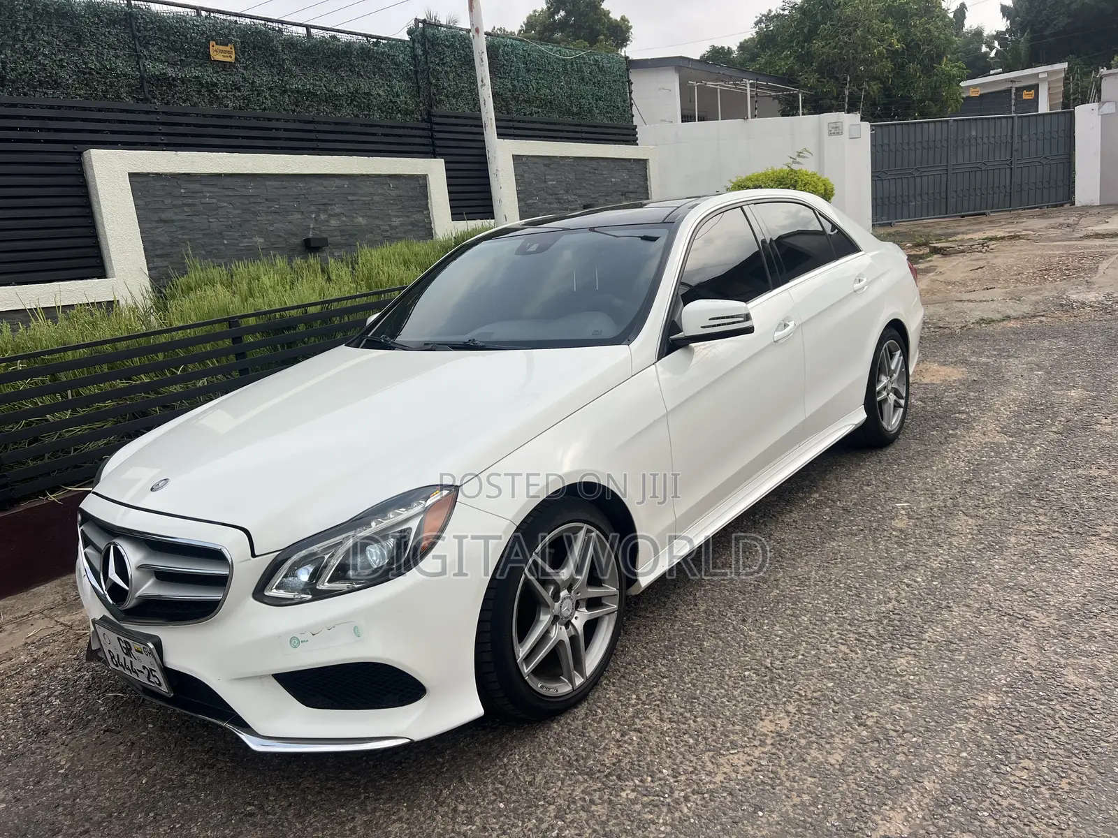 Mercedes-Benz E350 Base 4Matic Wagon AWD (3.5L 6cyl 7A) 2014 White