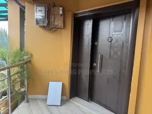 2bdrm House in Green, East Legon for rent