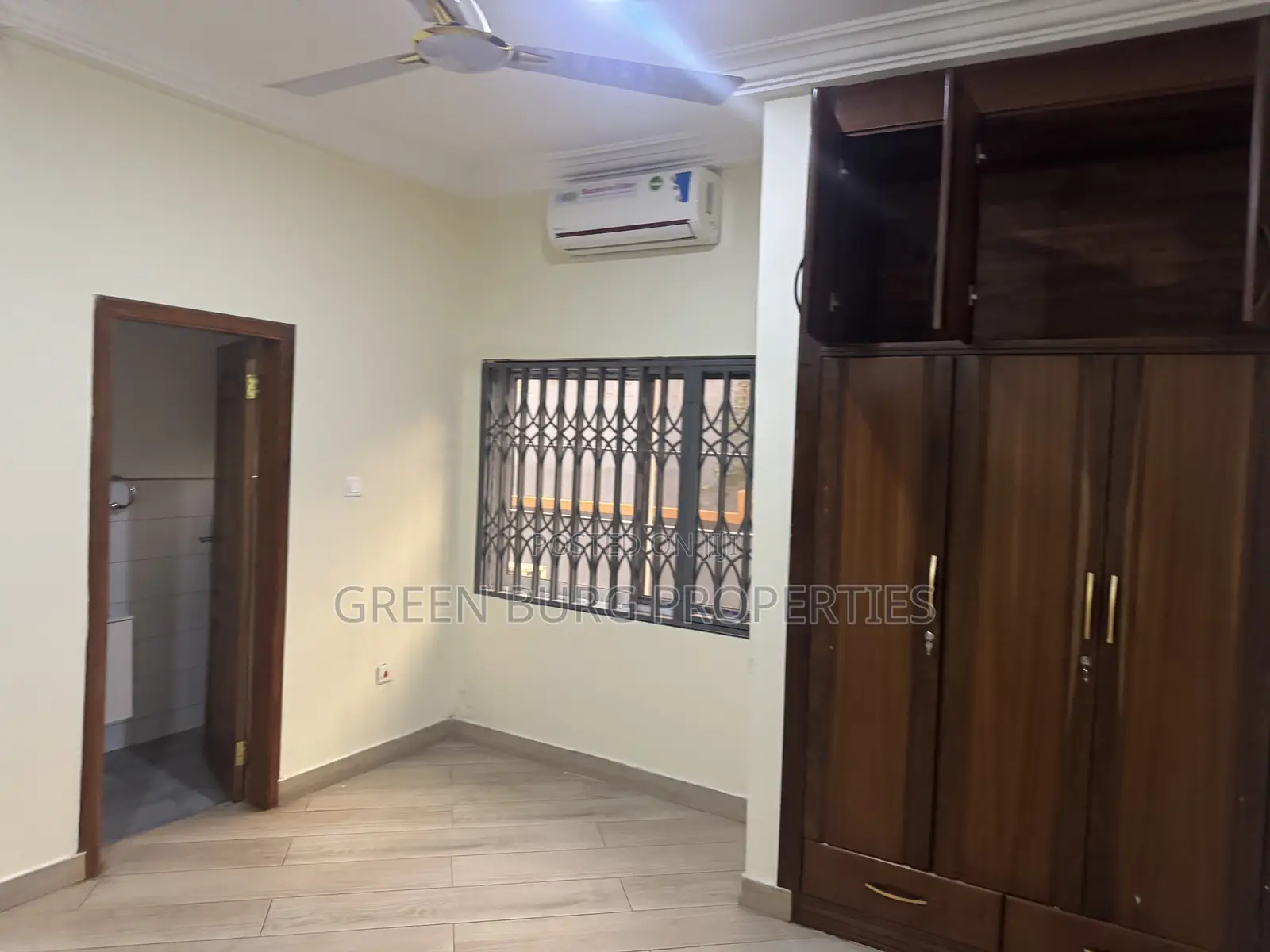2bdrm House in Green, East Legon for rent