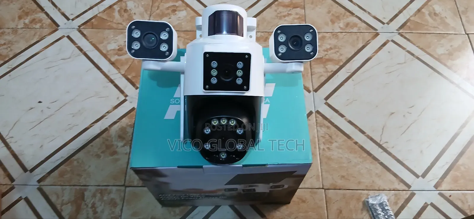 4-Lens Solar Powered Security Camera