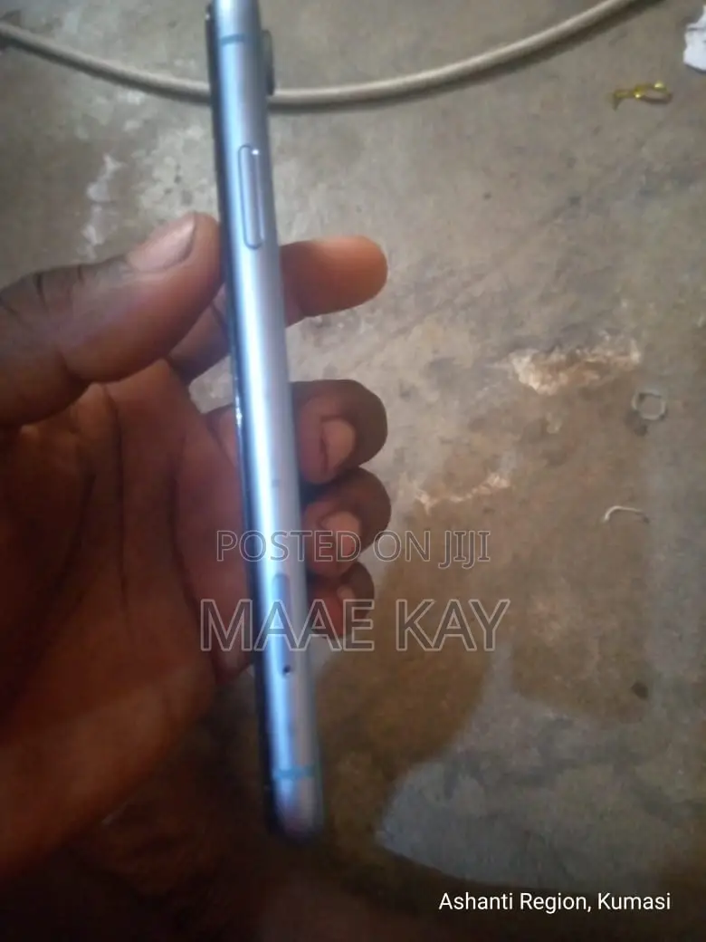 Apple iPhone XR 128 GB Blue