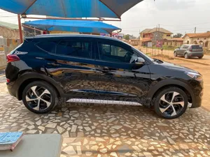 Hyundai Tucson Limited AWD 2017 Black