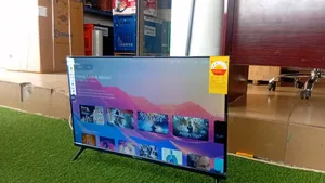 32′′ Smart Television